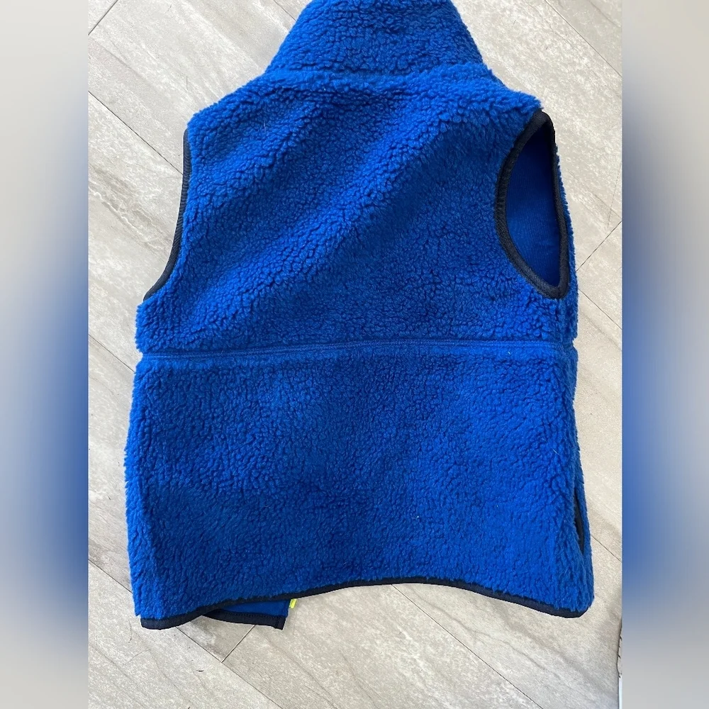 GAP Kids Fleece Vest in Blue and Yellow NEW WITH TAGS